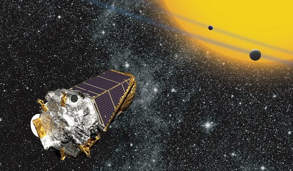 开普勒空间望远镜以凌星法发现遥远恒星的系外行星