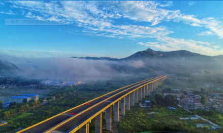 济泰高速公路风景