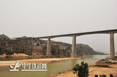 太中银铁路吴堡黄河大桥