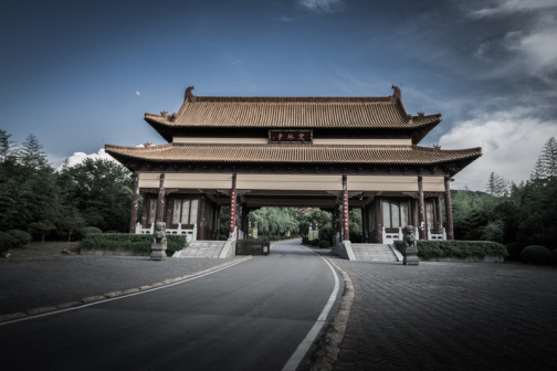 方山风景区：定林寺