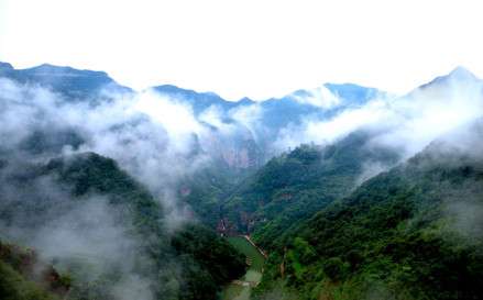 龙潭大峡谷