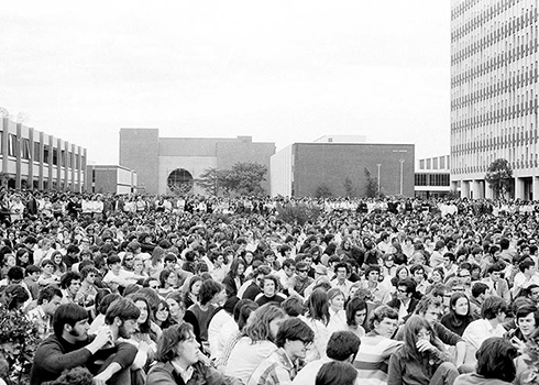 Students-protest-meeting