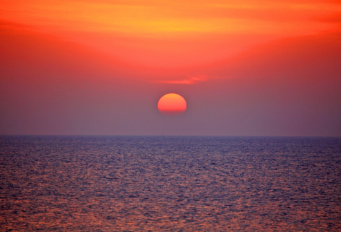 射阳河口风景区海上日岀