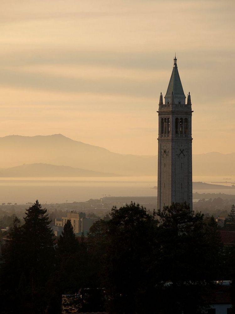 萨瑟塔 （Sather Tower）